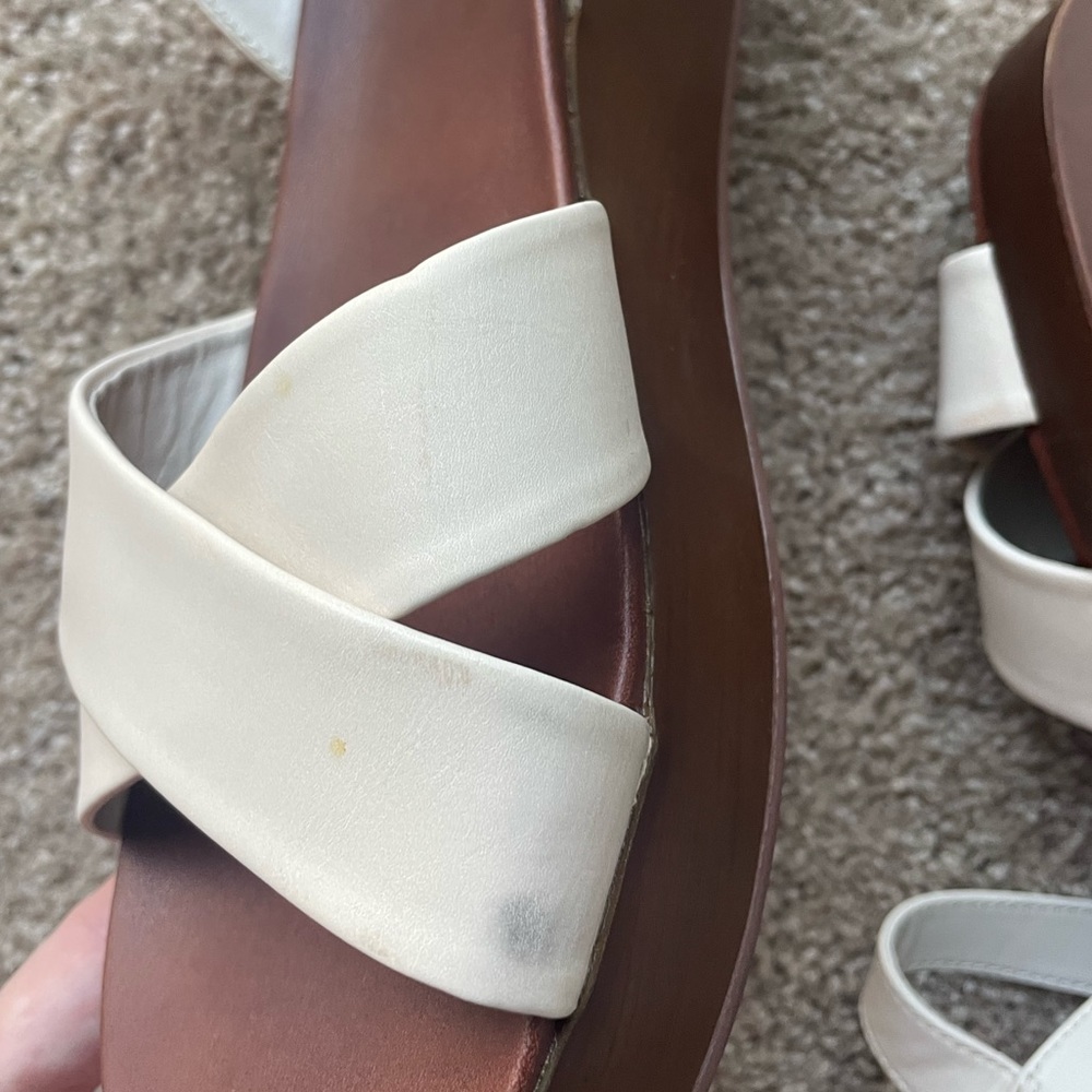 Universal Thread White Platform Sandals - Picture 5 of 5